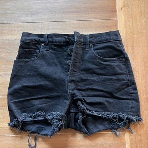 Everlane Cheeky Short